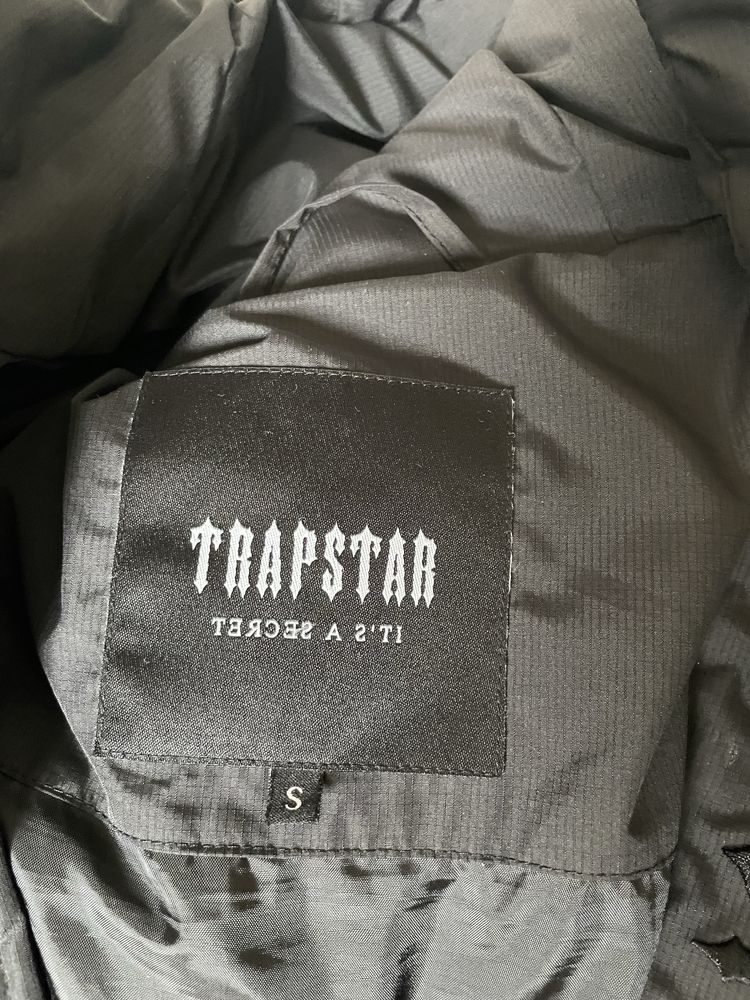 Trapstar Decoded 2.0 Hooded Puffer Jacket ОРИГИНАЛНО