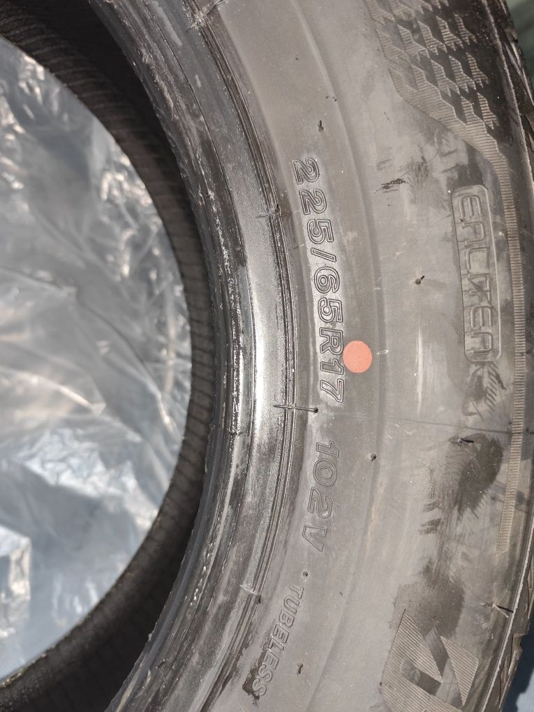 Anvelope vara bridgestone 225/65/R17