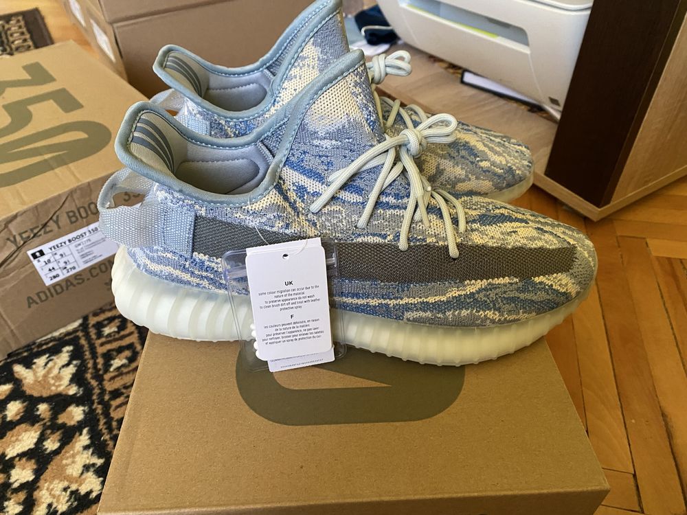 Yeezy 350V2 Mx Frost marimea 37, 38, 38 2/3, 39
