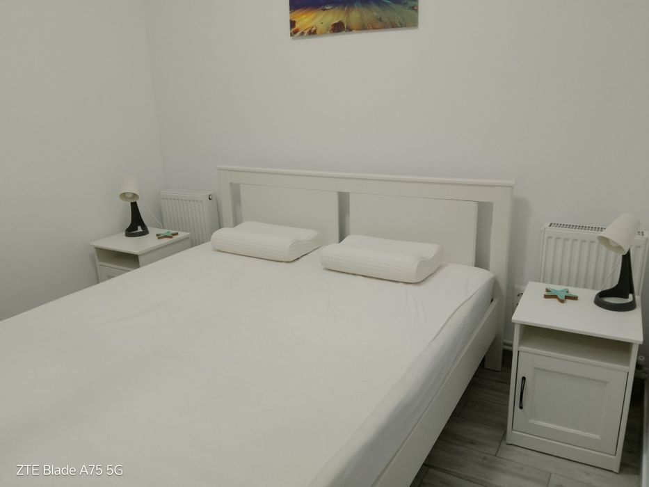 Vand studio decomandat la cheie, 42mp, 100 m de plajă, strada D25 nr90