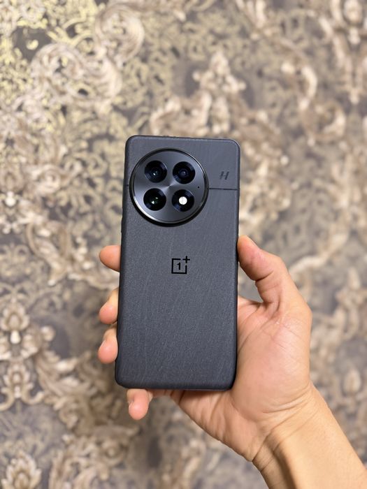 OnePlus 13 16/512GB Black Eclipse (глобалка) ээ