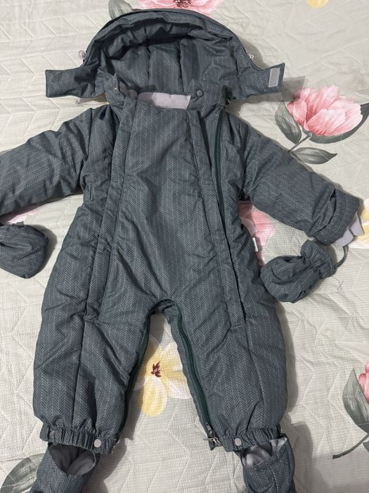 Для мальчика зимний комбез 74 см