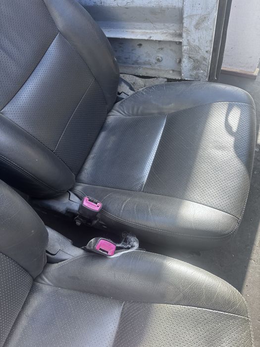 Сиденья на рав 4