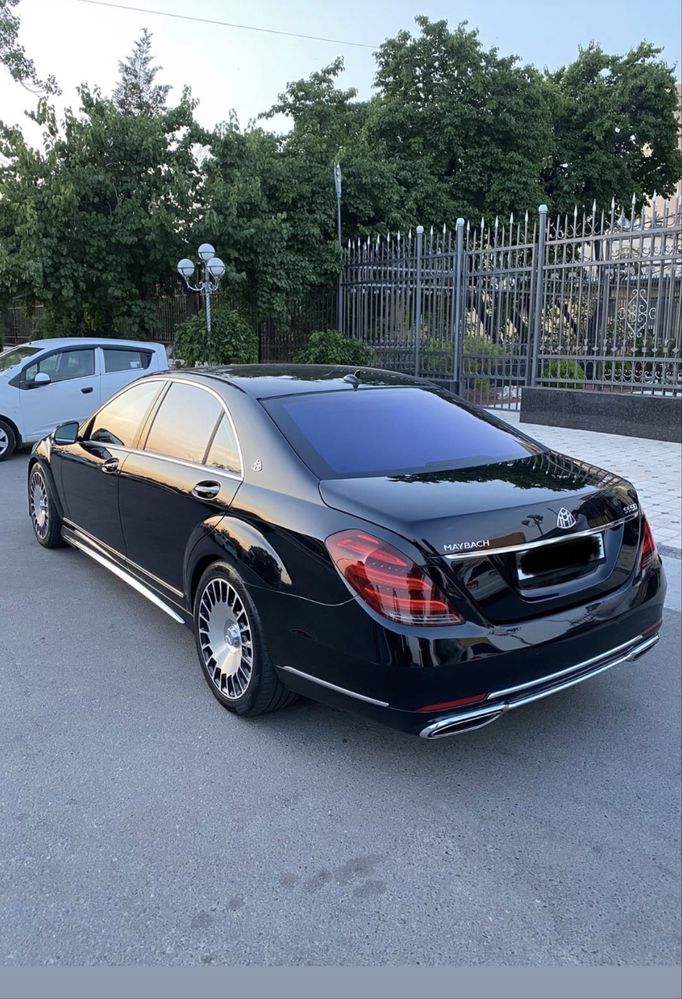 Mercedes-benz w222