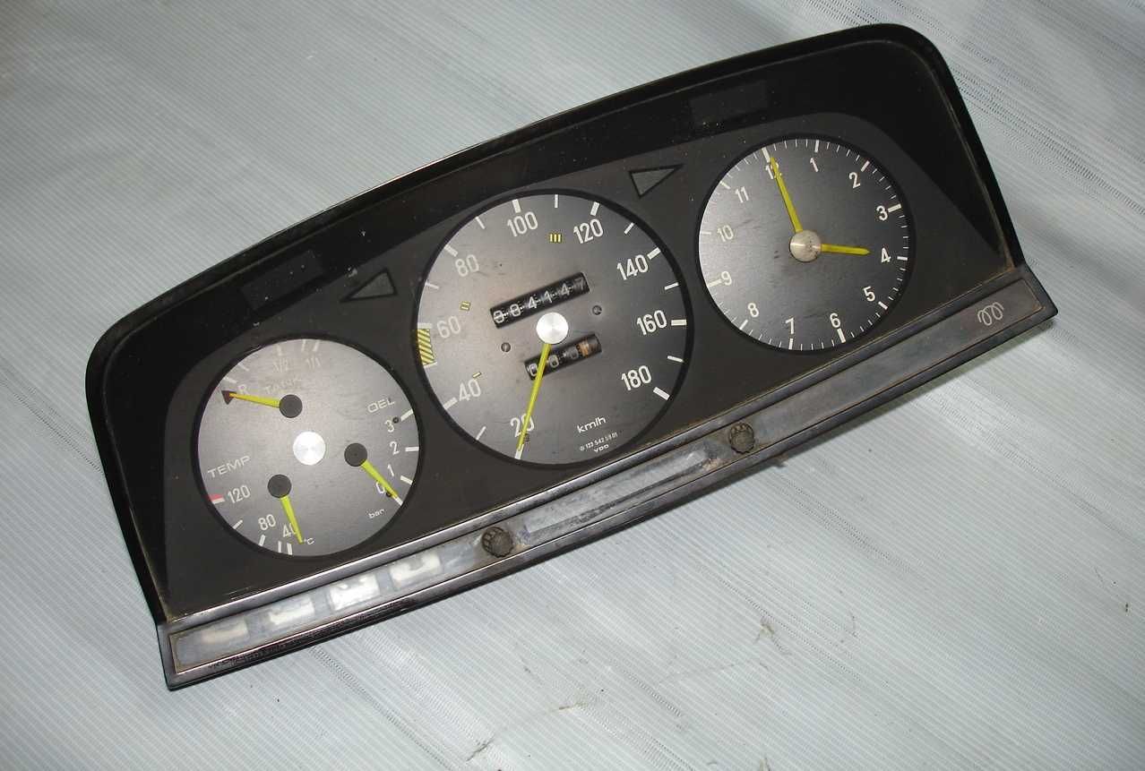 Километраж Speedometer Mercedes Benz W123