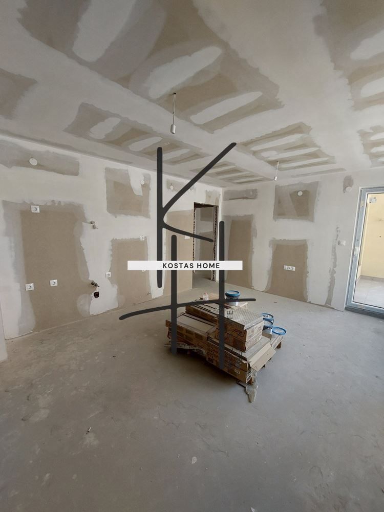 Продава се Тристаен апартамент в Варна, Спортна зала - 100 кв.м за 2270 €/кв.м - Снимка #2
