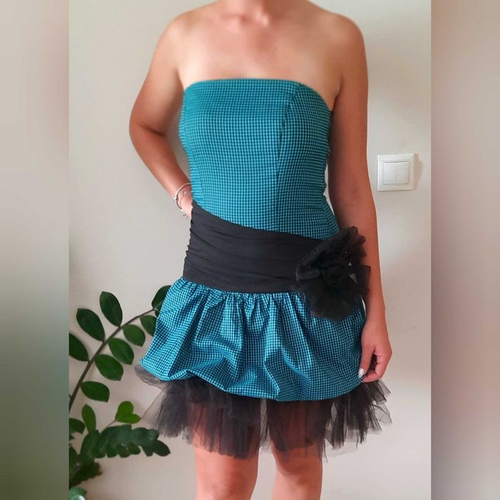 Официална рокля за повод