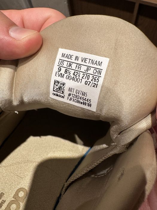 Adidas Ozelia 42 2/3 bej