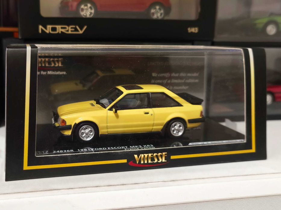 Мащабни модели автомобили 1/43