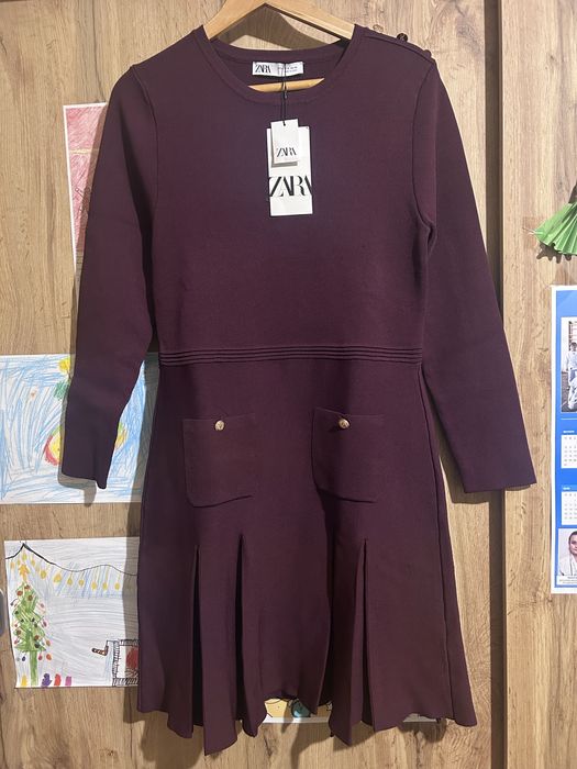 Трикотажна рокля Zara