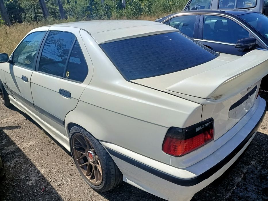 BMW e36 sedan RADIAT