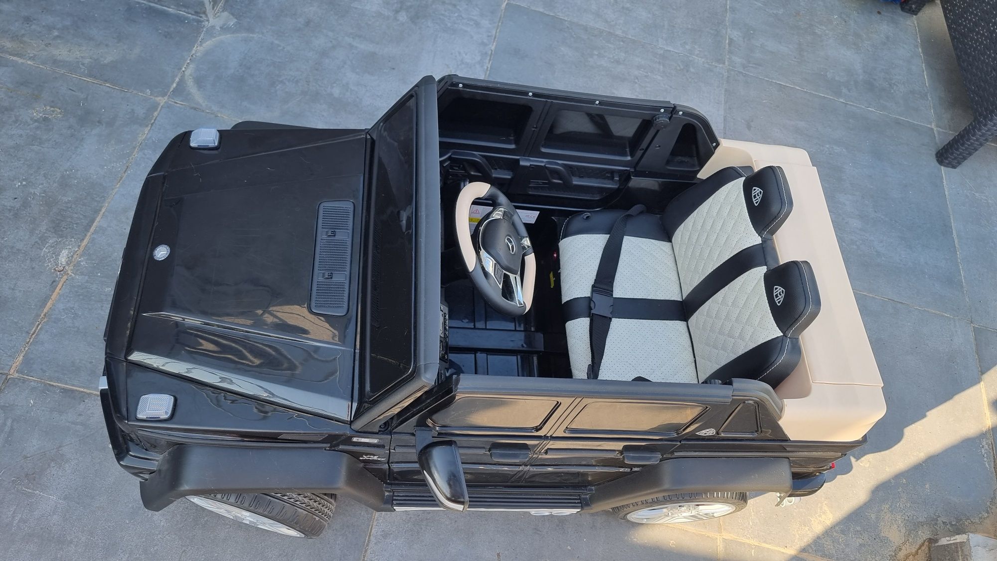 Akyмyлamopeн gжun MERCEDES MAYBACH G650