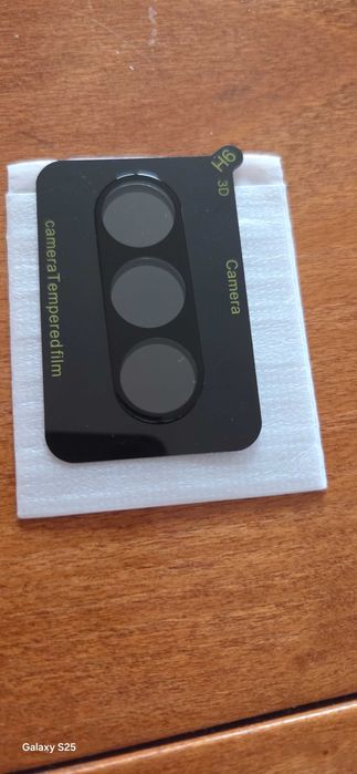 Чисто нов lens протектор за камера на Samsung S25