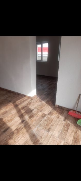 Dau spre închiriere spațiu comercial în cartier Zahana din Slatina Olt