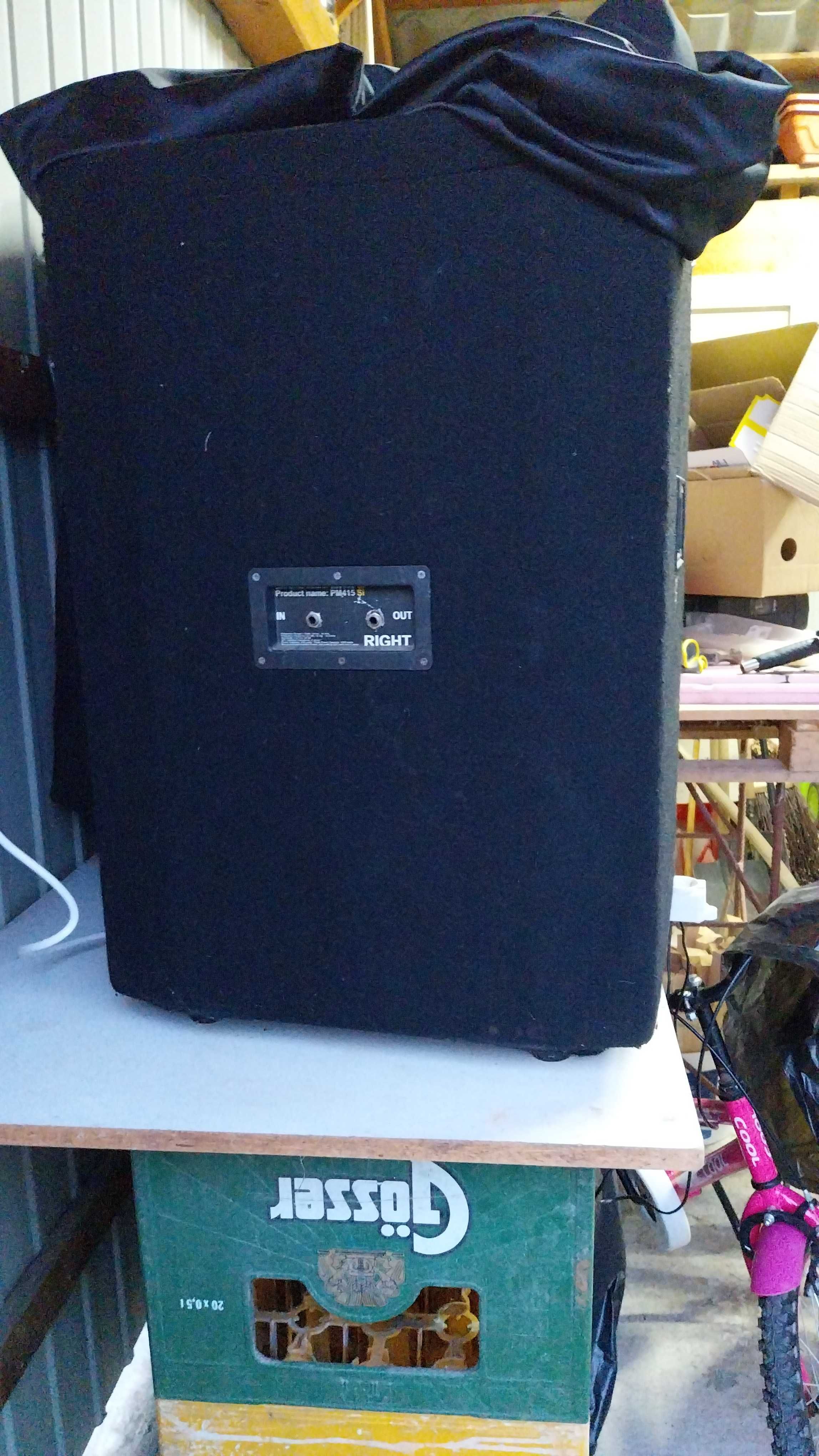 2 boxe 500+ 500 W si mixer statie si microfon
