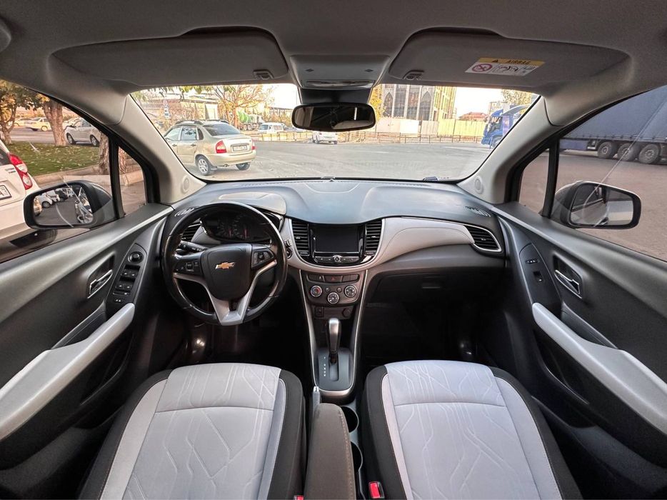 Продаётся Chevrolet Tracker 1 Premier 2019 года