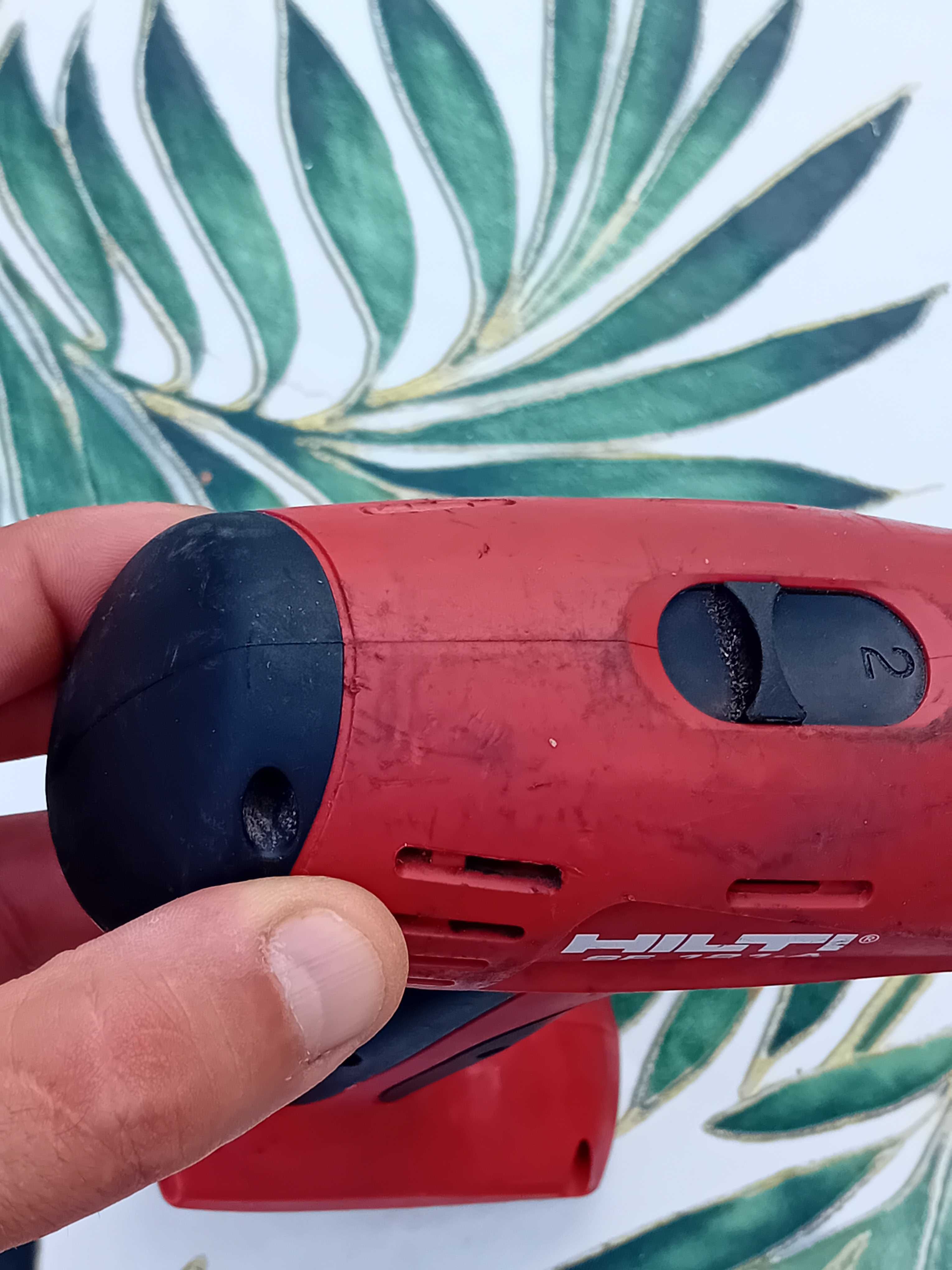 Винтоверт Hilti 121-A