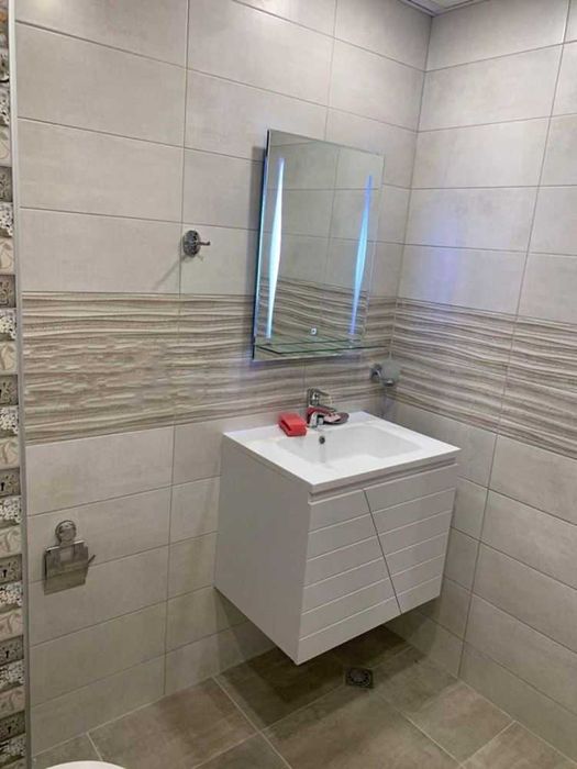 Дава се под наем Двустаен апартамент в София, Кръстова вада - 65 кв.м за 331.5 € - Снимка #1