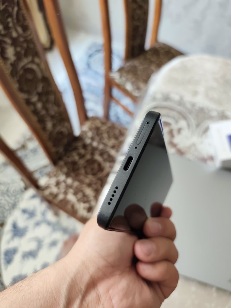 Redmi note 13 pro plus 12/512