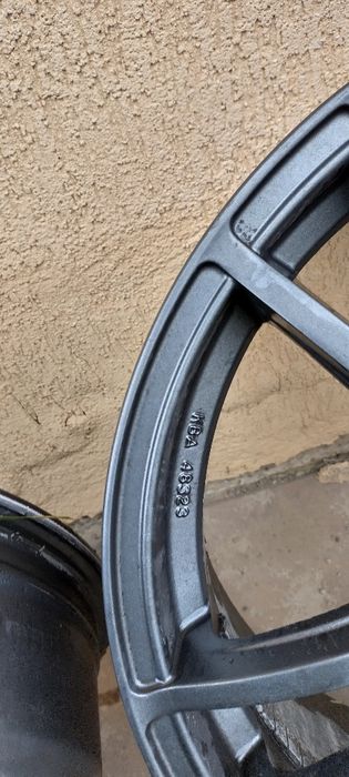 4 bucăți Jante aliaj .