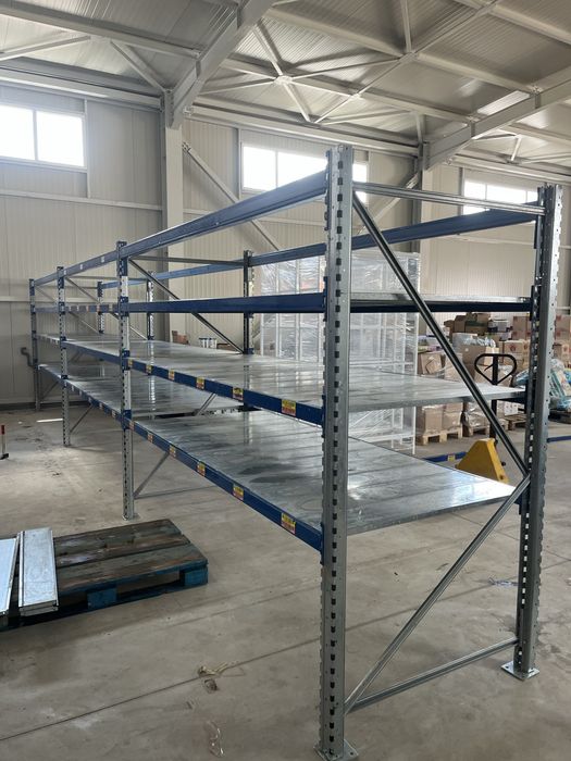 Rafturi metalice premium
