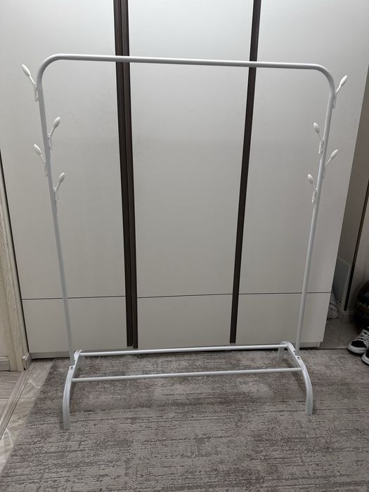 Вешалка напольная