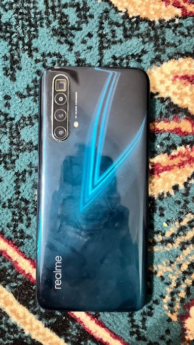 Продам или обменяю realme x3 superzoom