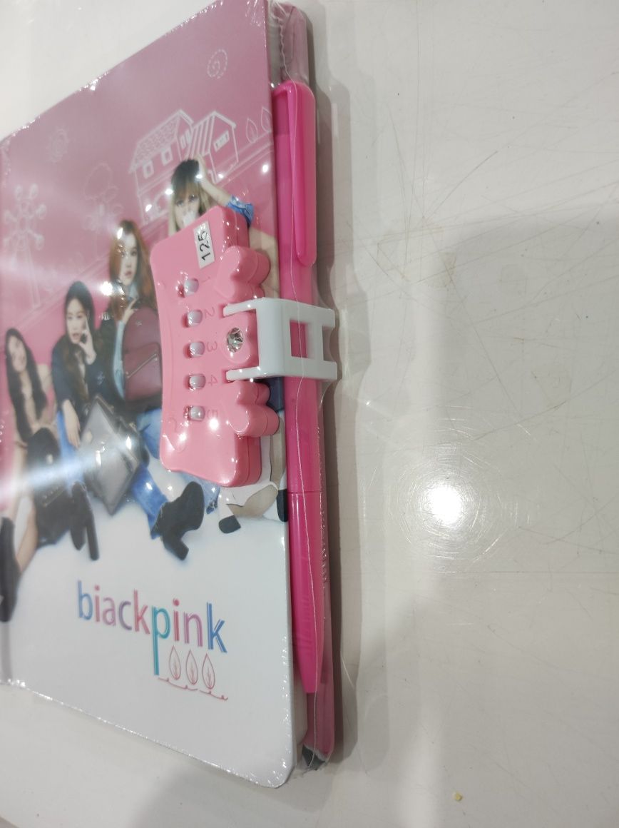Корейские Карточки поп оф стафф BTS Biackpink блокноты 

Шторы в налич