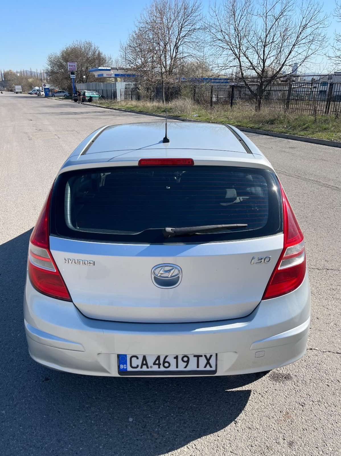 Продавам Hyundai i30