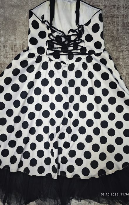 Шикарное платье на девочку 7-10 лет