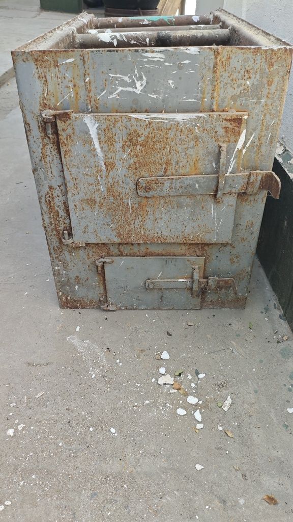 Темір пеш. Қолданылған