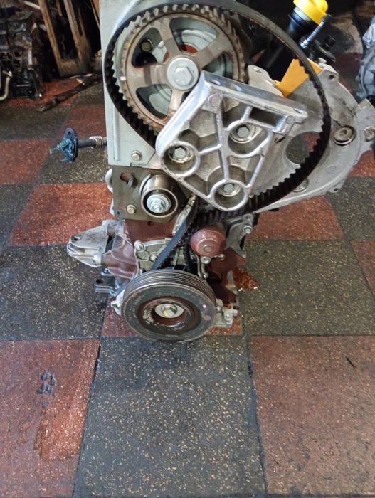 Motor complet fara anexe Renault trafic 1.9dci f9q Opel vivaro 1.9cdti