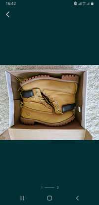 Ботинки женские 39 раз. Timberland.