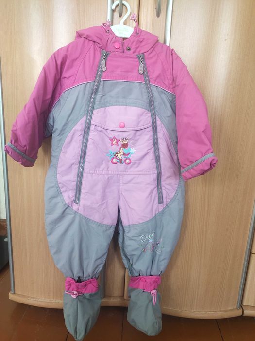 Продам детский костюм