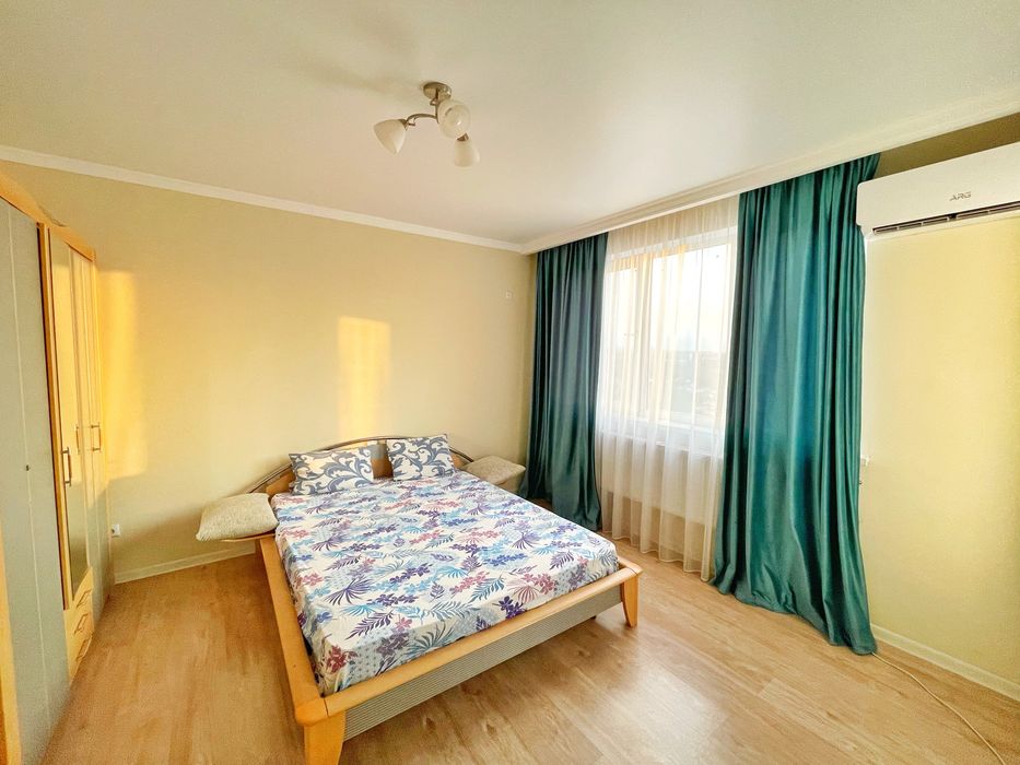 Ночь !уютная 2хх ком квартира в ЖК МАНХЕТТЕН