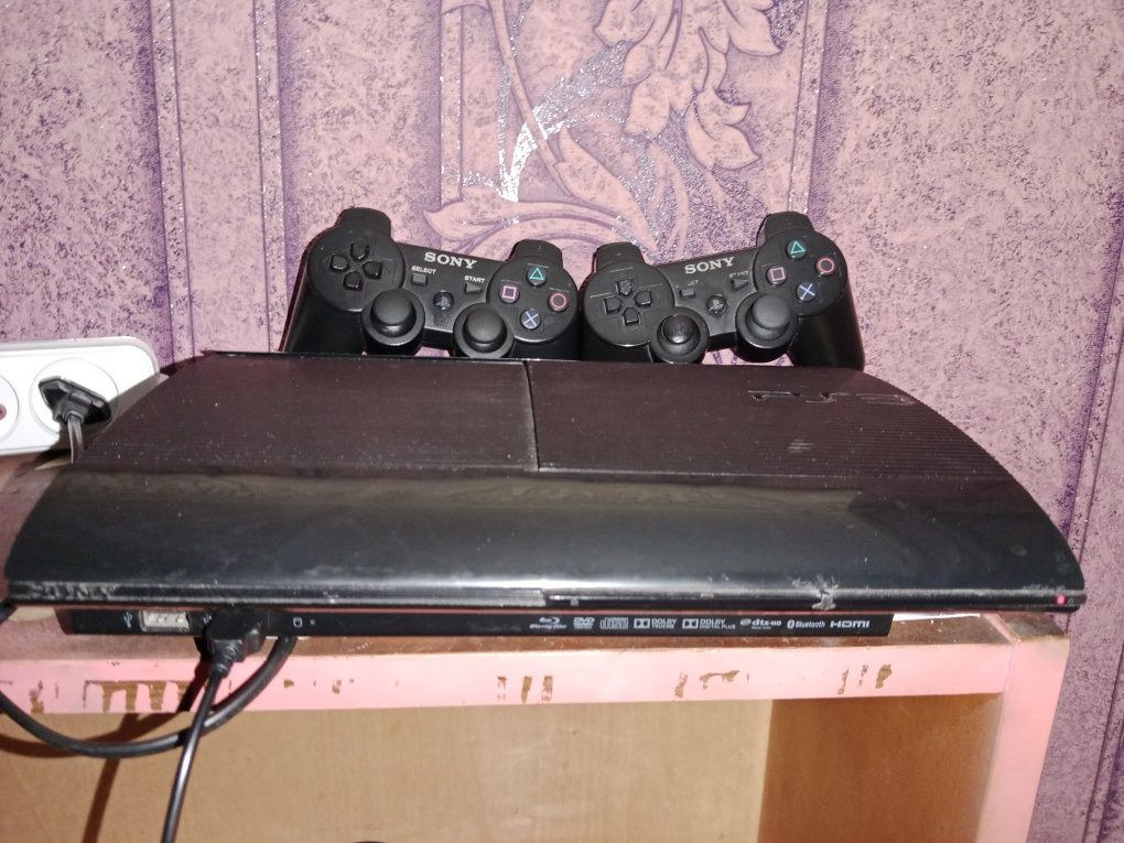 Пс 3 в отличном состоянии много игр