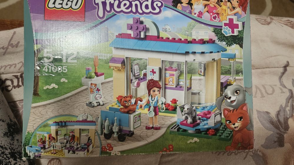 Лего      Friends