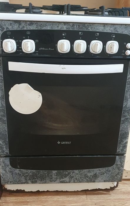 Продаётся газовая плита GEFEST оригинал..  калёное стекло