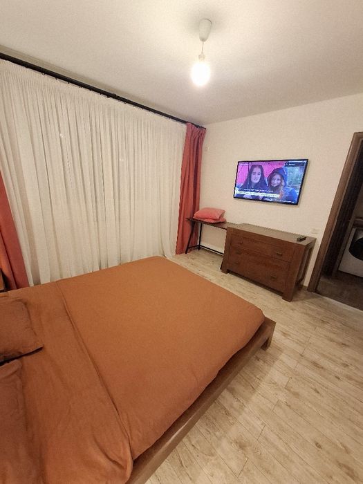 2 Camere Metrou Berceni cu Parcare si Centrala