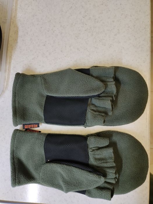 Продам перчатки -варежки фирмы geotech