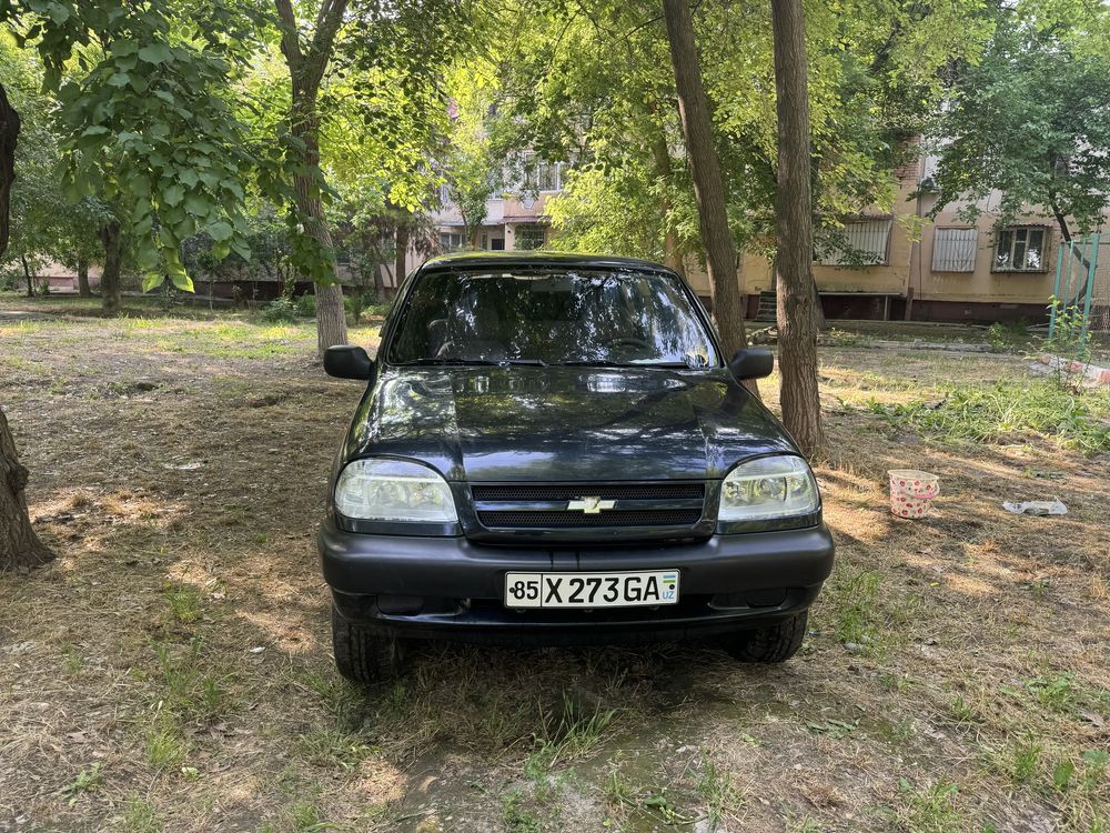 Chevrolet Niva Sotiladi