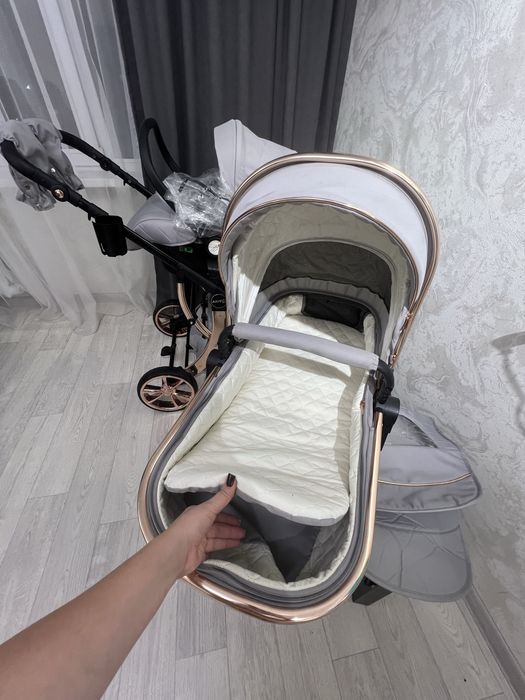 Продам коляску трансформер 3 в 1