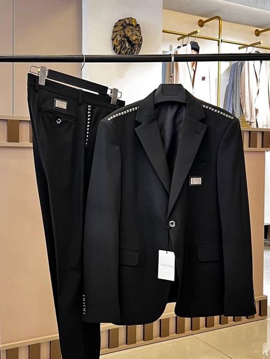 Costum Valentino Zegna Balmain Dsquared Gucci DG Boss Alexander Mcquee