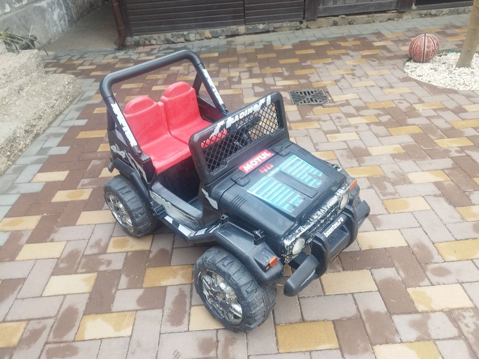 Mașinuță electrica