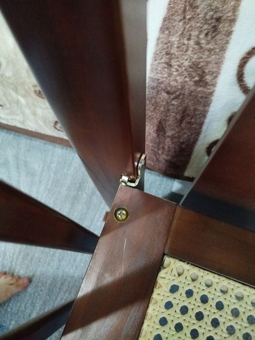 Детская кровать из натурального дерева