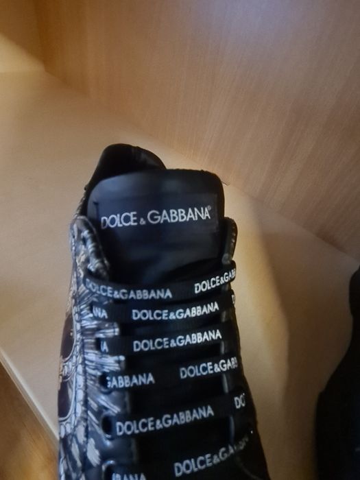 Vând adidasi Dolce Gabbana