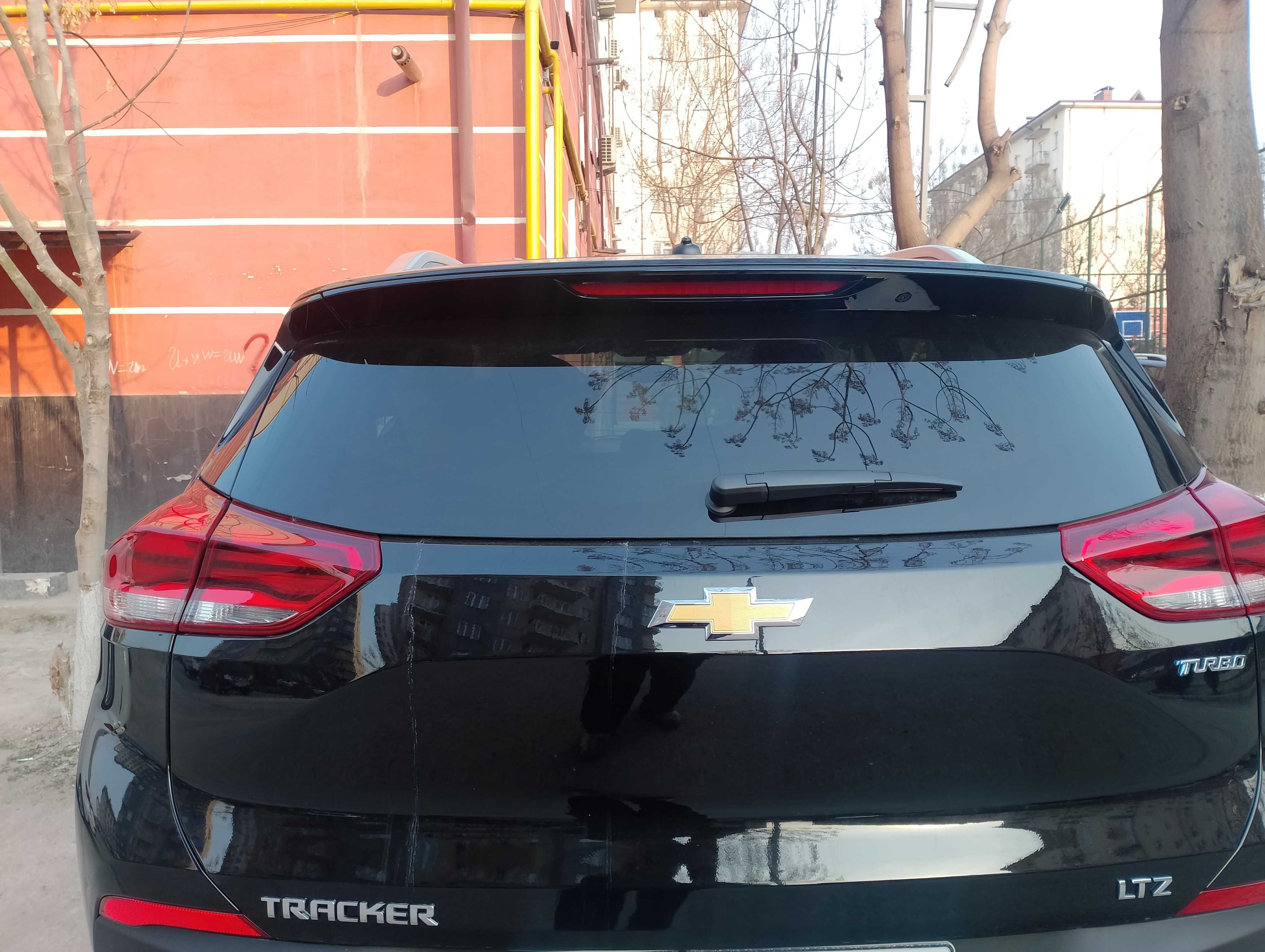 Treker 2 LTZ PLUS  sotladi  2025  yil   Andijonda