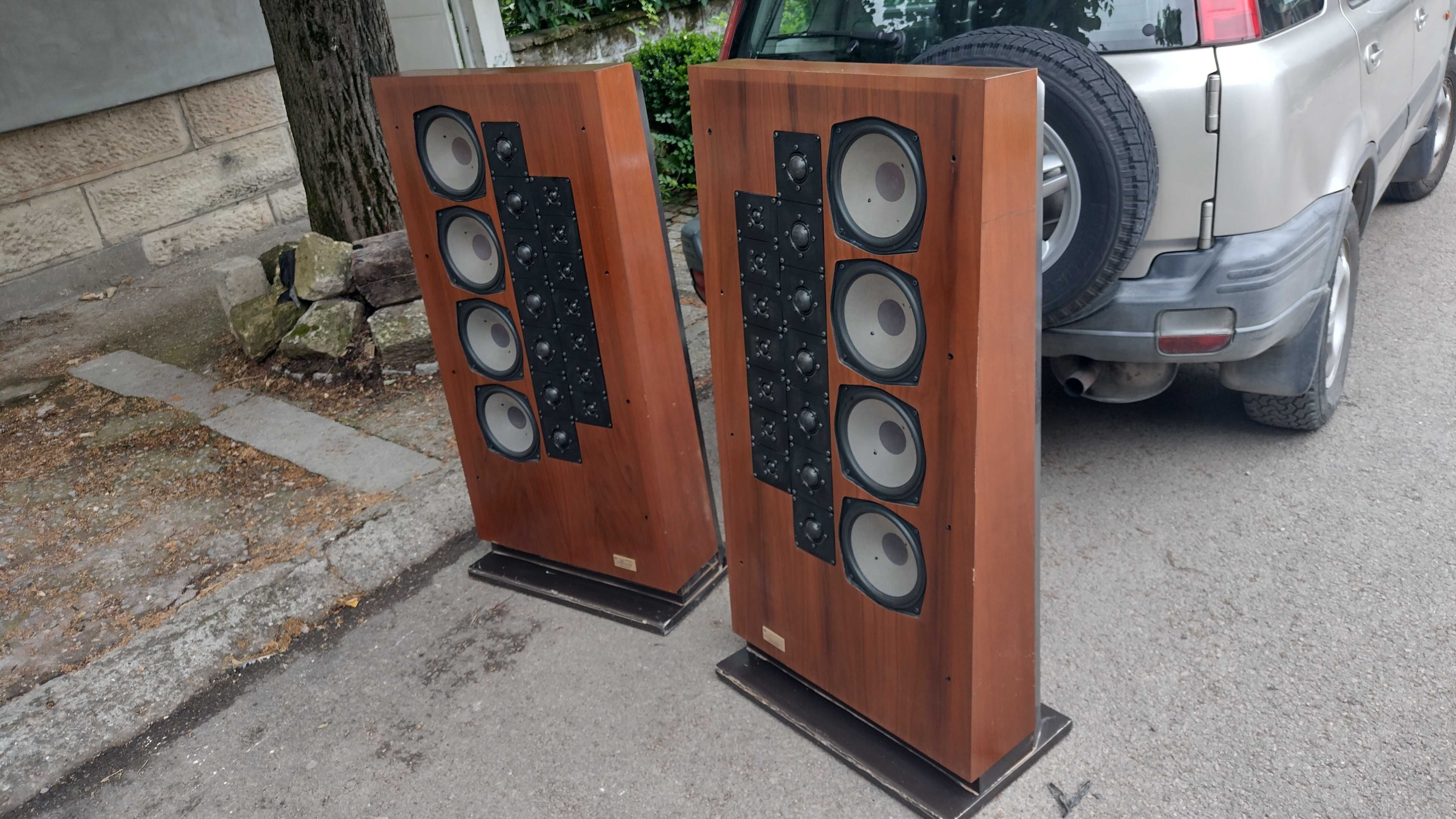 Grundig Monolith 120 Aktiv Box
