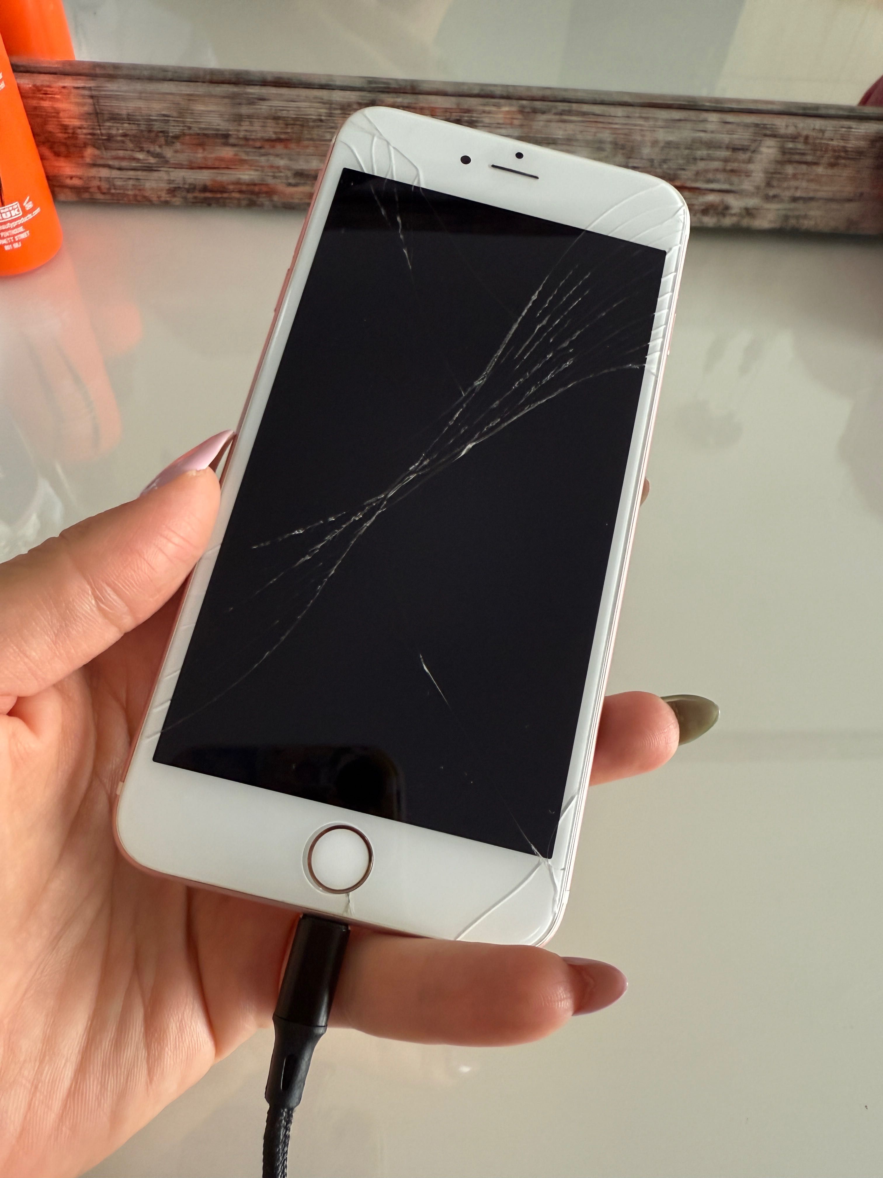 iPhone 6S Plus розов