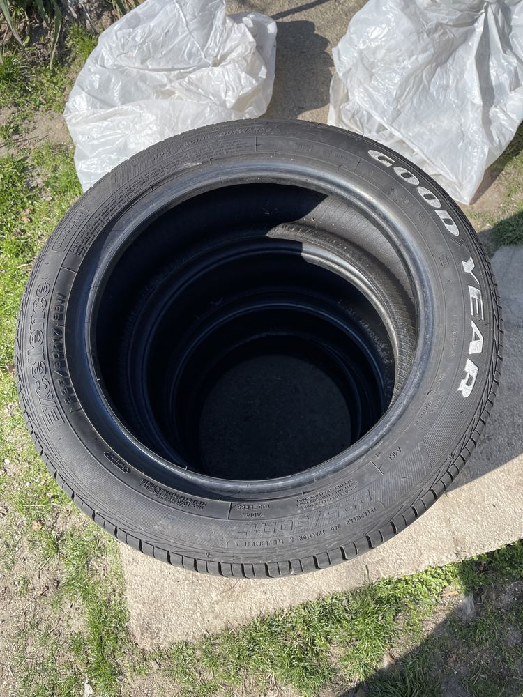 Vand set 4 anvepole 225/50/17 GoodYear de vara RUNFLAT